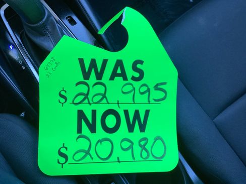 Certified 2023 Toyota Corolla LE image 38