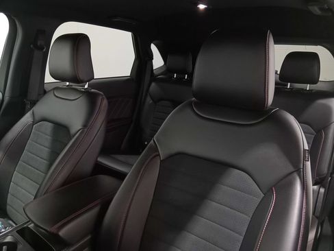 Certified 2023 Ford Edge ST-Line AWD/4WD image 16