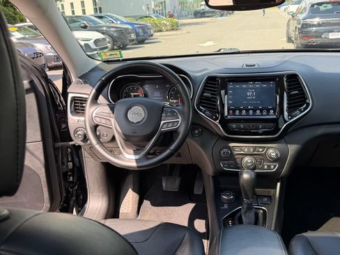 Used 2021 Jeep Cherokee Limited AWD/4WD image 22