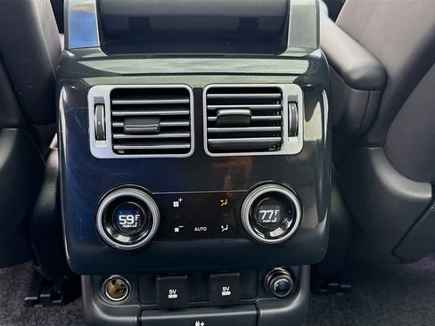 Used 2019 Land Rover Range Rover Supercharged image 23