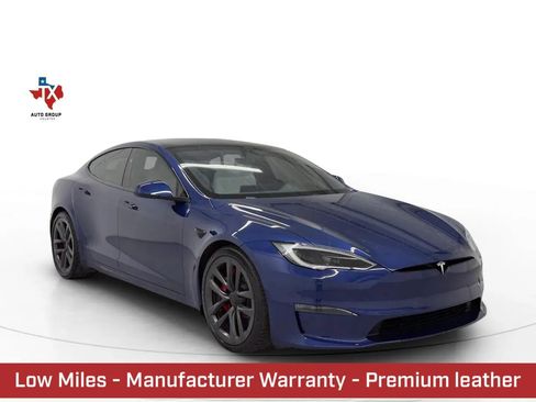 Used 2023 Tesla Model S Plaid image 1