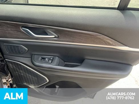 Used 2024 Jeep Grand Cherokee Limited 4xe AWD/4WD image 21