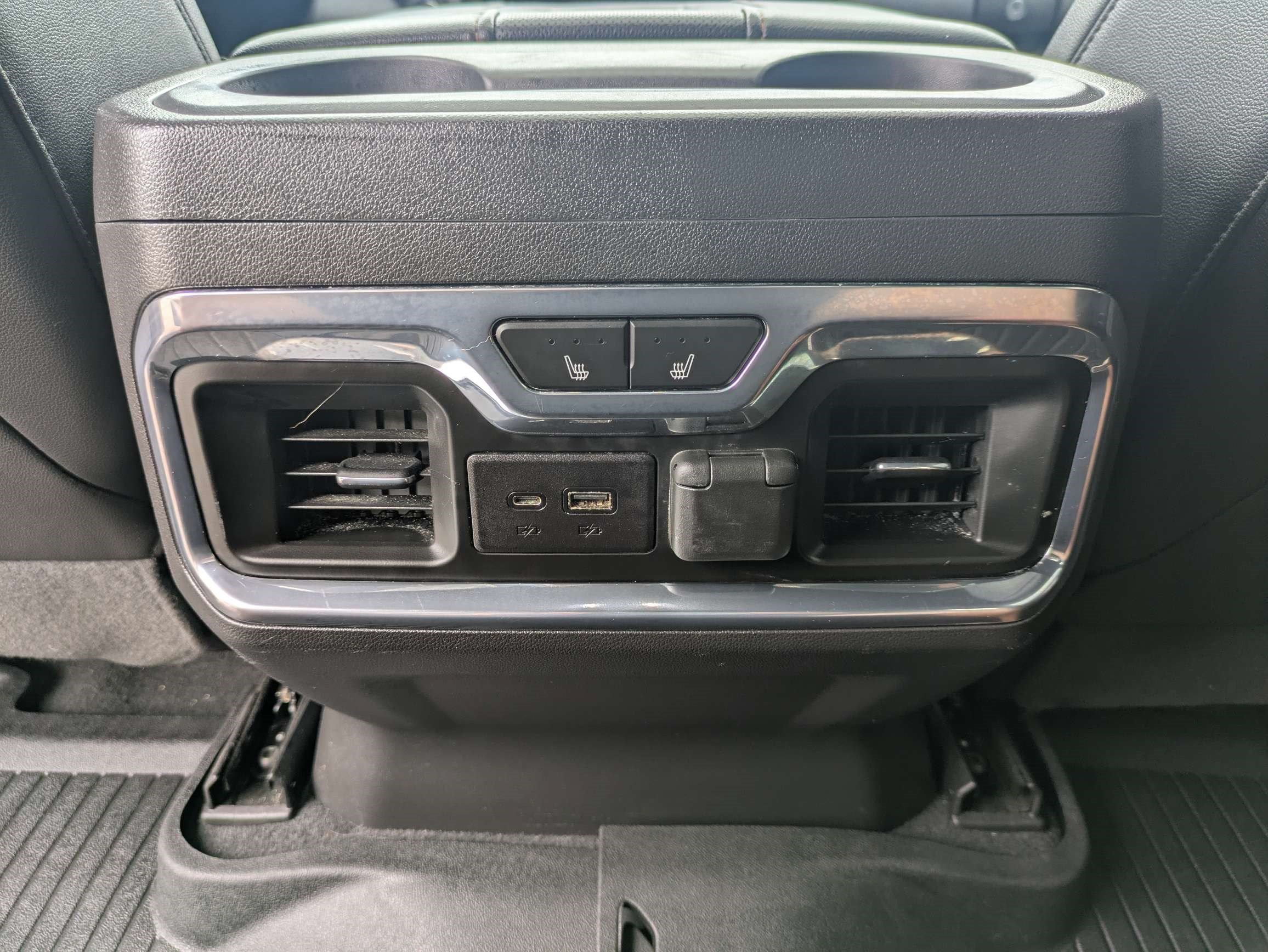 Used 2020 GMC Sierra 1500 AT4 w/ AT4 Premium Package AWD/4WD image 18
