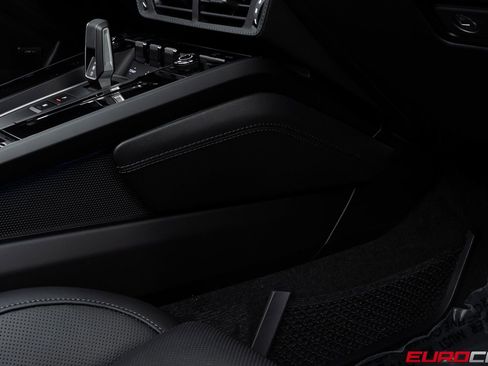 Used 2026 Porsche 911 Carrera 4 GTS image 40