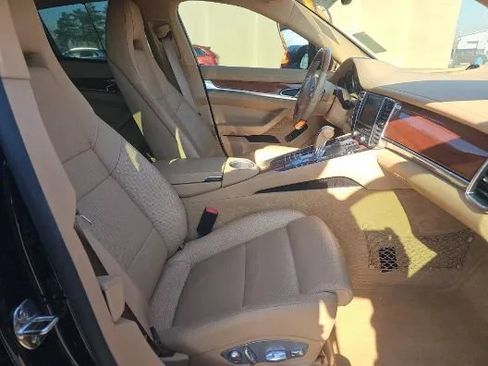 Used 2012 Porsche Panamera S image 10