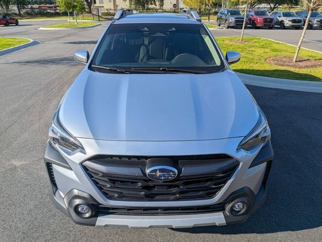 Used 2023 Subaru Outback Touring AWD/4WD image 4