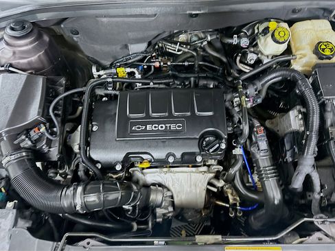 Used 2014 Chevrolet Cruze LT w/ RS Package image 29