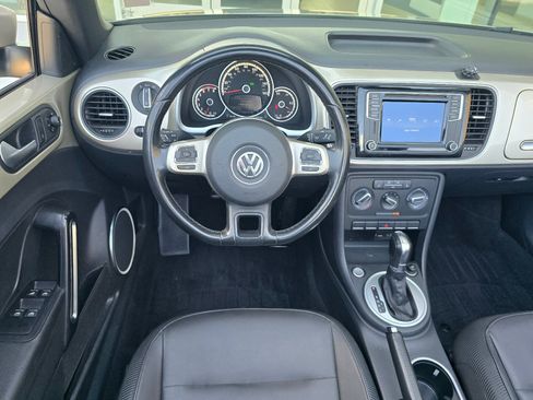 Used 2016 Volkswagen Beetle 1.8T SE FWD image 13