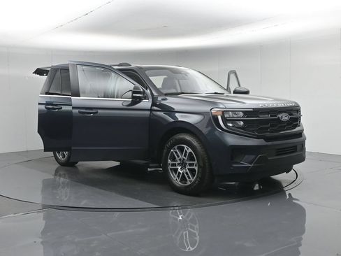Used 2025 Ford Expedition Max Active RWD image 39