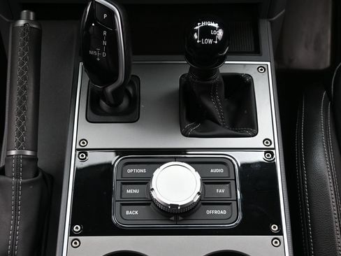 Used 2024 INEOS Grenadier AWD/4WD image 39