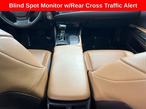 Used 2019 Lexus ES 350 w/ Premium Package FWD image 22