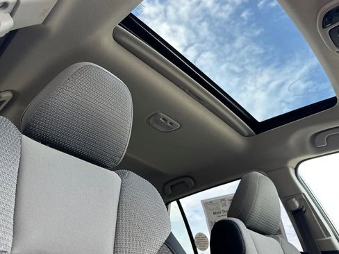 New 2025 Subaru Outback Premium image 18