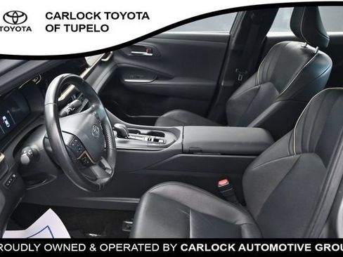 Used 2023 Toyota Crown AWD/4WD image 12
