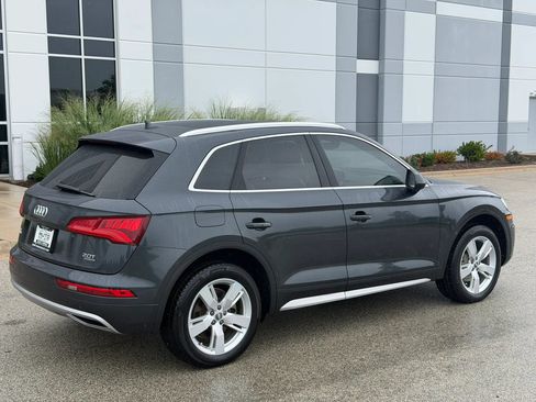 Used 2018 Audi Q5 2.0T Premium Plus w/ Premium Plus Package AWD/4WD image 5