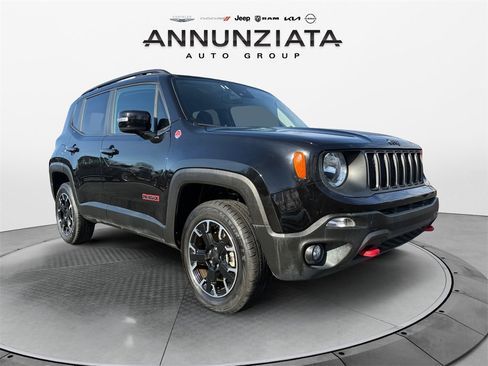 Used 2023 Jeep Renegade Trailhawk image 7