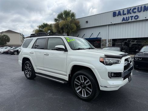Used 2016 Toyota 4Runner 4WD image 2