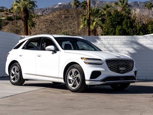 Used 2026 Genesis GV70 2.5T image 2