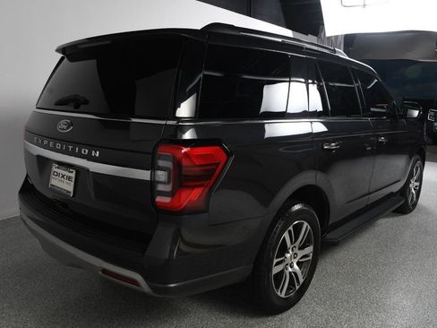 Used 2024 Ford Expedition Limited AWD/4WD image 9