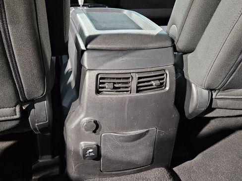 Used 2015 Nissan Titan PRO-4X AWD/4WD image 35