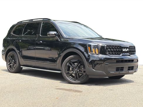 Used 2024 Kia Telluride EX X-Line AWD/4WD image 2