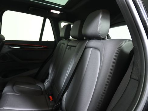 Used 2018 BMW X1 xDrive28i image 4