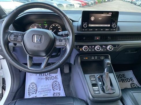 Used 2023 Honda CR-V Sport image 7