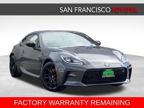 Used 2025 Toyota GR86 Premium w/ Performance Package RWD image 7