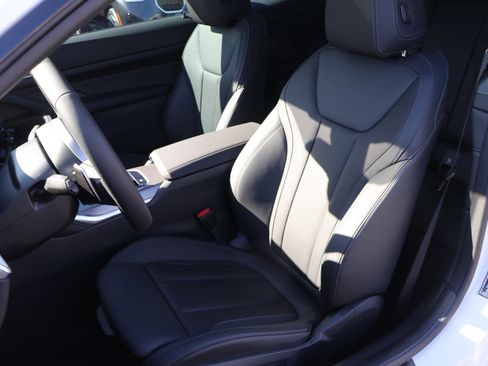 Certified 2025 BMW 430i Coupe w/ M Sport Package image 15