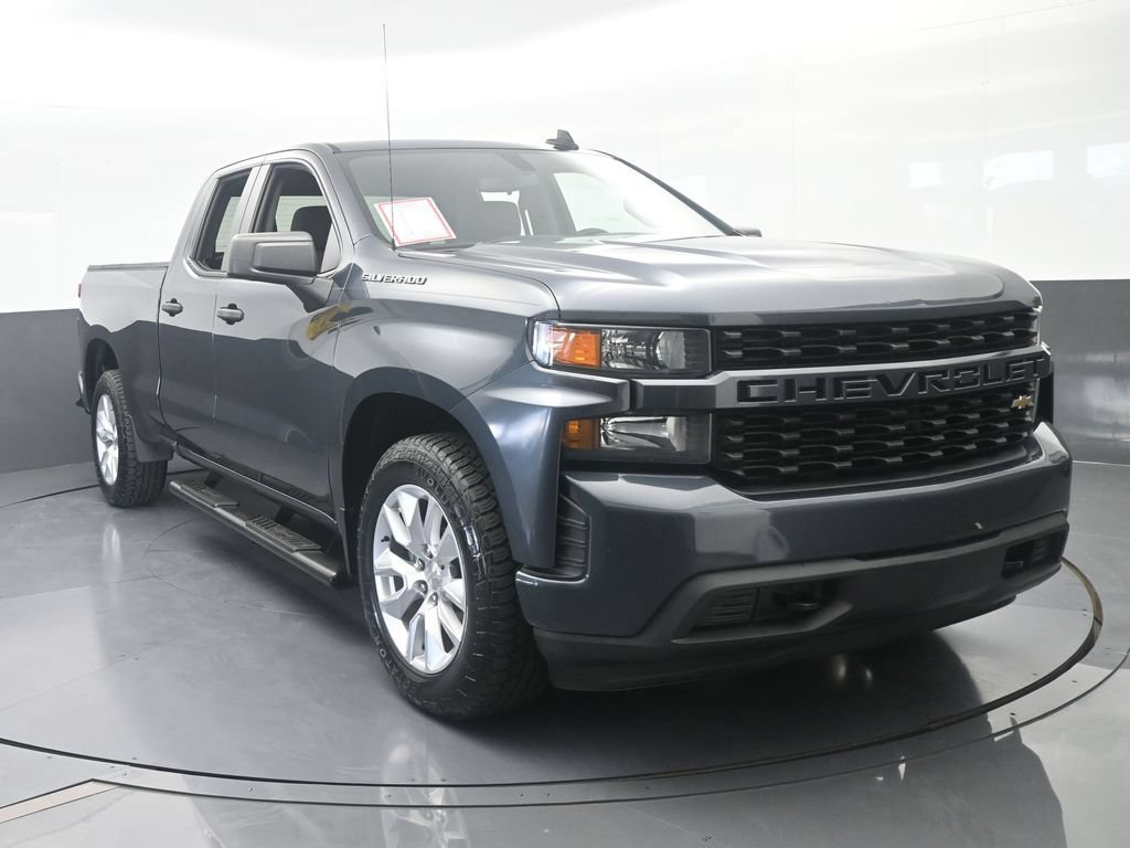 Used 2019 Chevrolet Silverado 1500 Custom w/ Custom Value Package RWD image 9