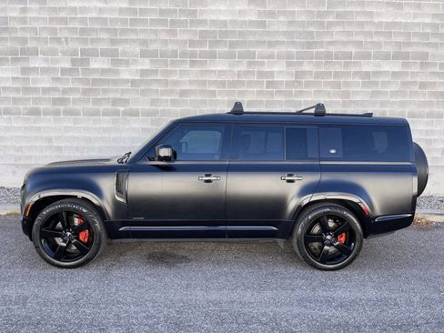 Used 2023 Land Rover Defender 130 X image 5