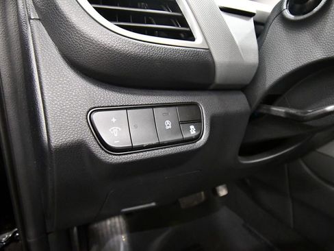 Certified 2026 Kia Seltos LX AWD/4WD image 19