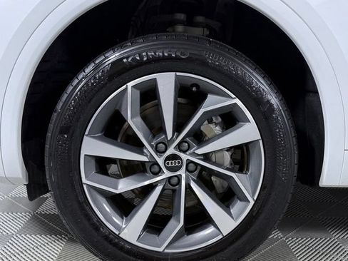 Certified 2023 Audi Q5 2.0T Premium Plus w/ Premium Plus Package AWD/4WD image 10