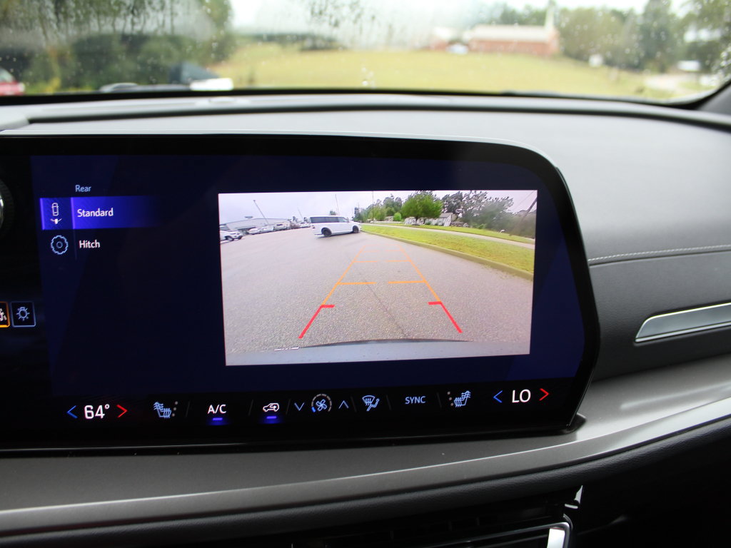 Used 2026 Chevrolet Traverse LT AWD/4WD image 15