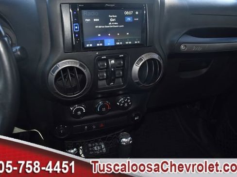 Used 2015 Jeep Wrangler Unlimited Sport w/ Quick Order Package 24S image 31