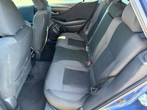 Used 2022 Subaru Outback Premium image 13