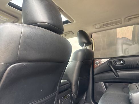 Used 2020 Nissan Armada SL w/ Premium Package image 35