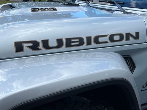 Used 2022 Jeep Wrangler Unlimited Rubicon w/ Trailer Tow Package image 15