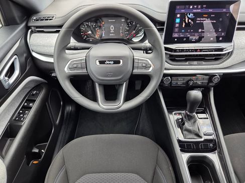 Certified 2024 Jeep Compass Sport AWD/4WD image 17