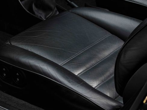 Used 1987 Porsche 911 Carrera RWD image 18