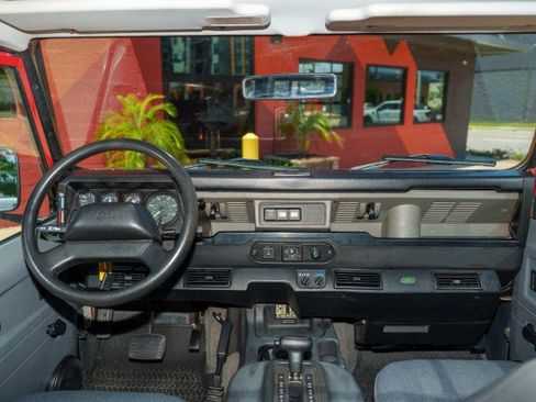 Used 1997 Land Rover Defender 90 AWD/4WD image 10