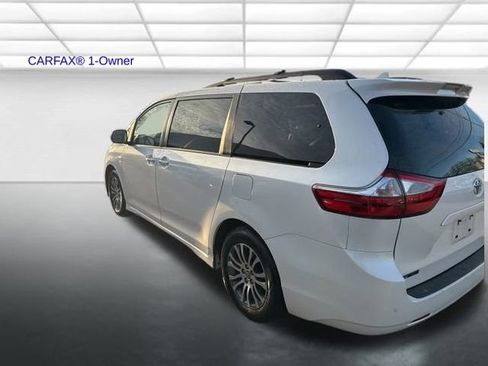 Used 2019 Toyota Sienna XLE Premium image 15