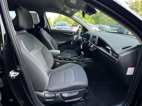 New 2026 Kia Niro LX FWD image 34