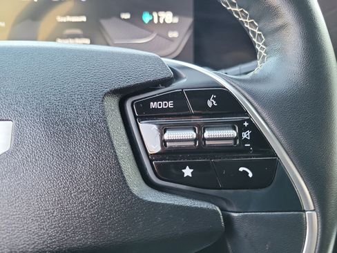 Used 2022 Kia EV6 GT-Line w/ GT-Line Suede Seat Package image 8