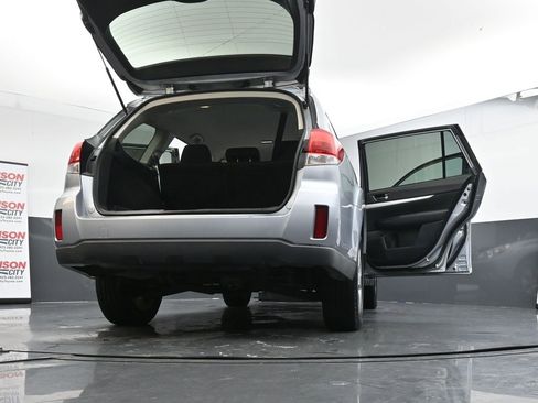 Used 2012 Subaru Outback 2.5i Premium image 47