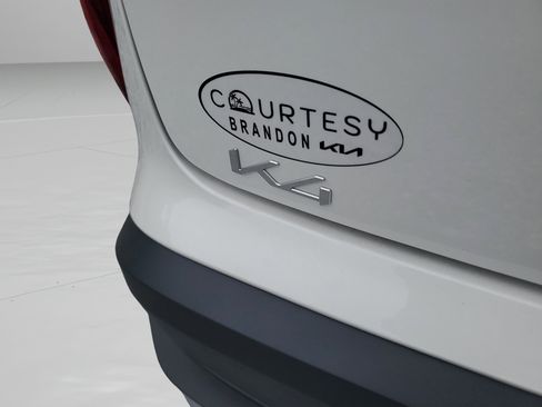 New 2025 Kia K4 EX image 30