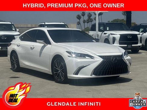 Used 2025 Lexus ES 300h w/ Premium Package FWD image 1