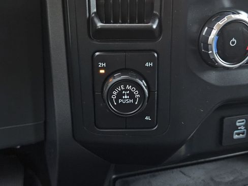 Used 2022 Ford F150 XLT w/ Equipment Group 301A Mid AWD/4WD image 24