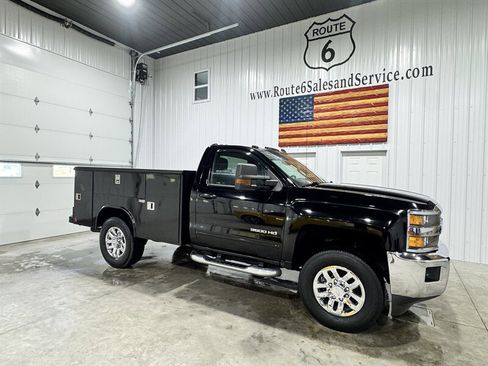 Used 2017 Chevrolet Silverado 3500 LT w/ LT Convenience Package AWD/4WD image 1