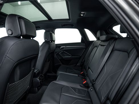 New 2025 Audi Q3 2.0T Premium image 15