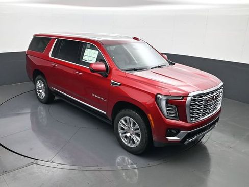 New 2026 GMC Yukon XL Denali w/ Sun & Power Step Package image 16